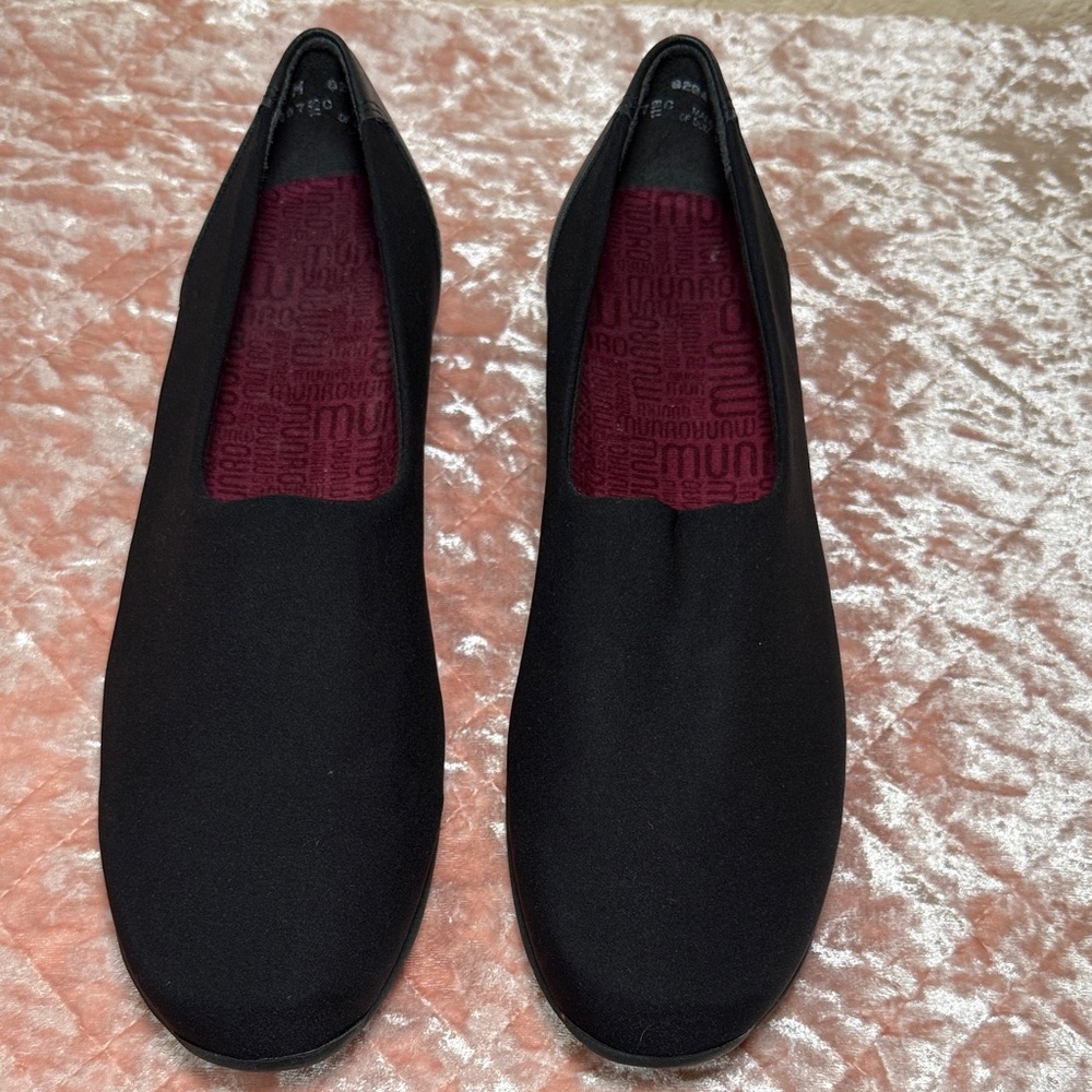 Munro Black Slip-On Comfort Flats with Burgundy Insole